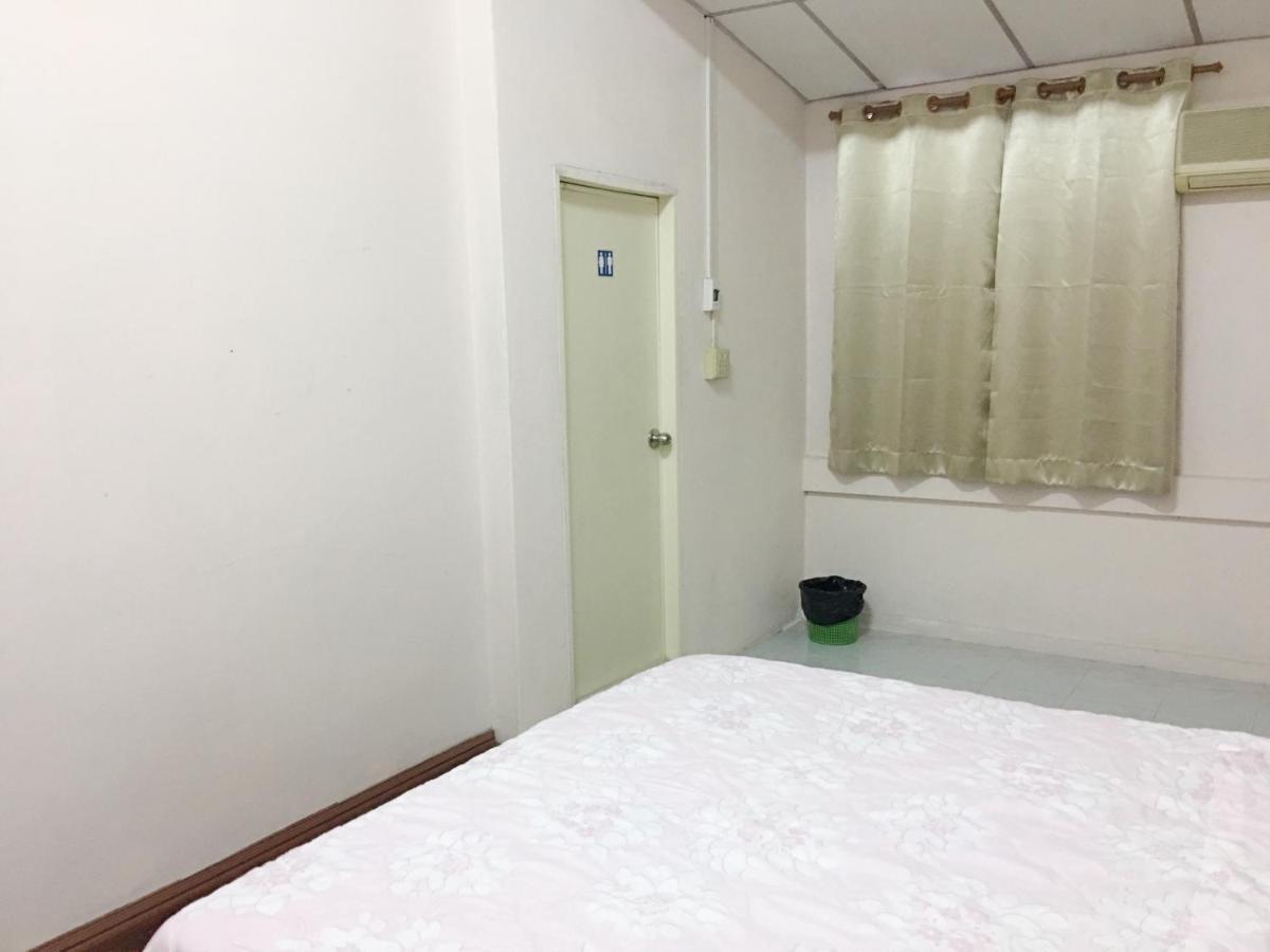 Jd Hostel Phra Nakhon Si Ayutthaya Ngoại thất bức ảnh